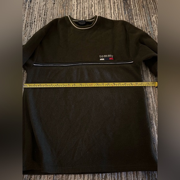 Tommy Jeans Sherpa-Like Sweater - Picture 5 of 5